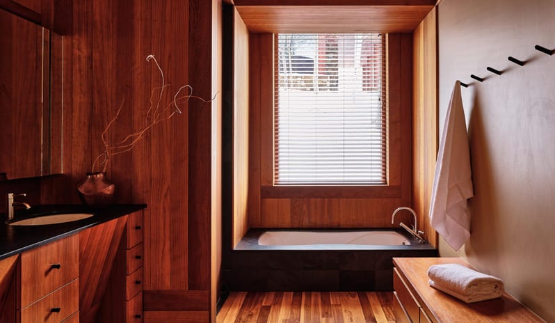 Amangani East Tatanka Home Bathroom